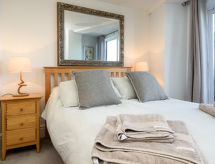 Ruim appartement aan zee in Looe met zeezicht voor 6 personen - thumbnail 3