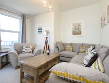 Ruim appartement aan zee in Looe met zeezicht voor 6 personen - thumbnail 2