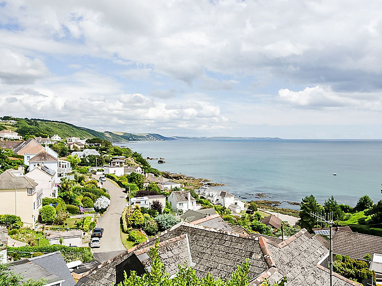 Penhallow Apartment in Looe