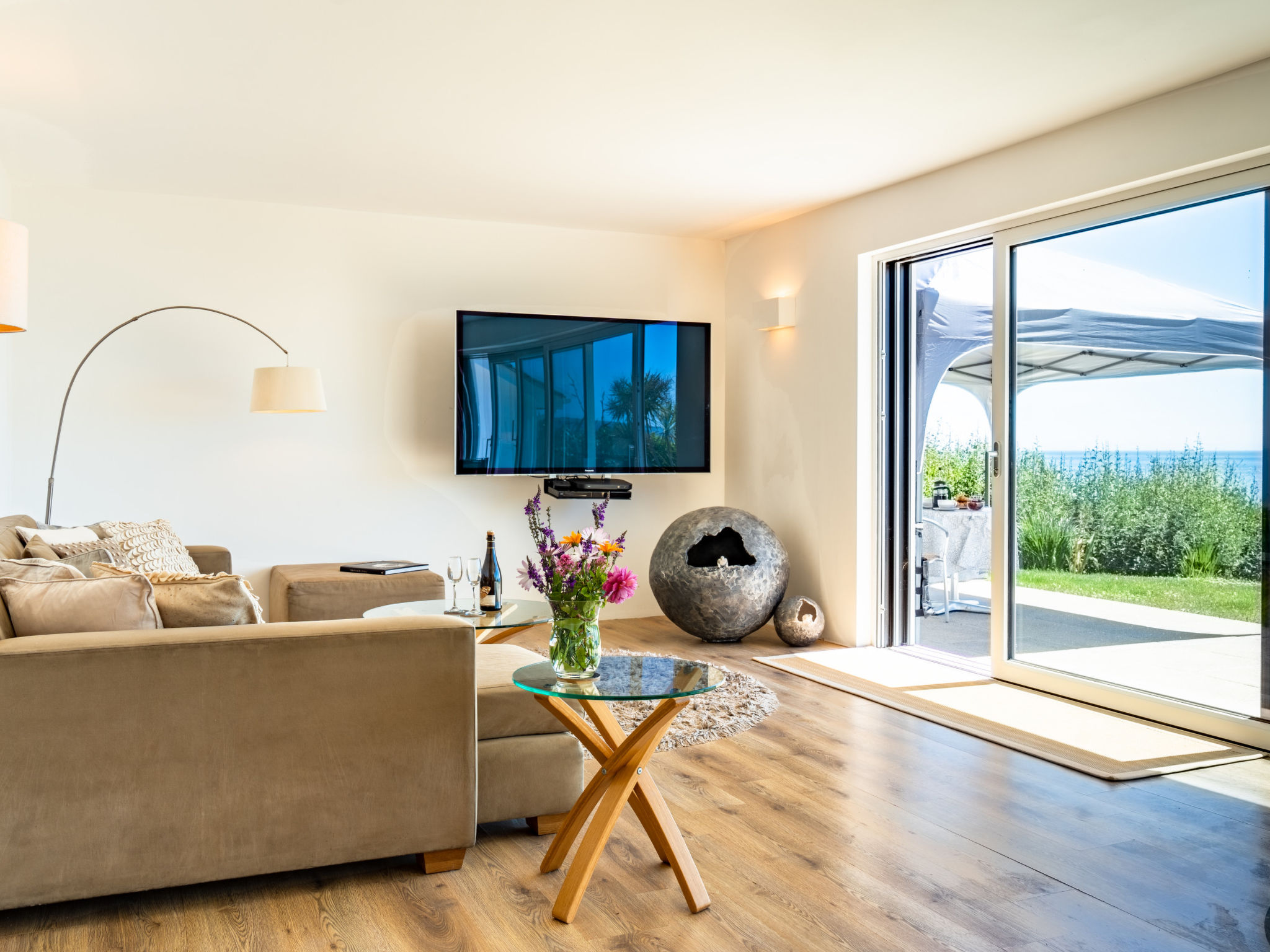 Avalon Sea Views-Binnen