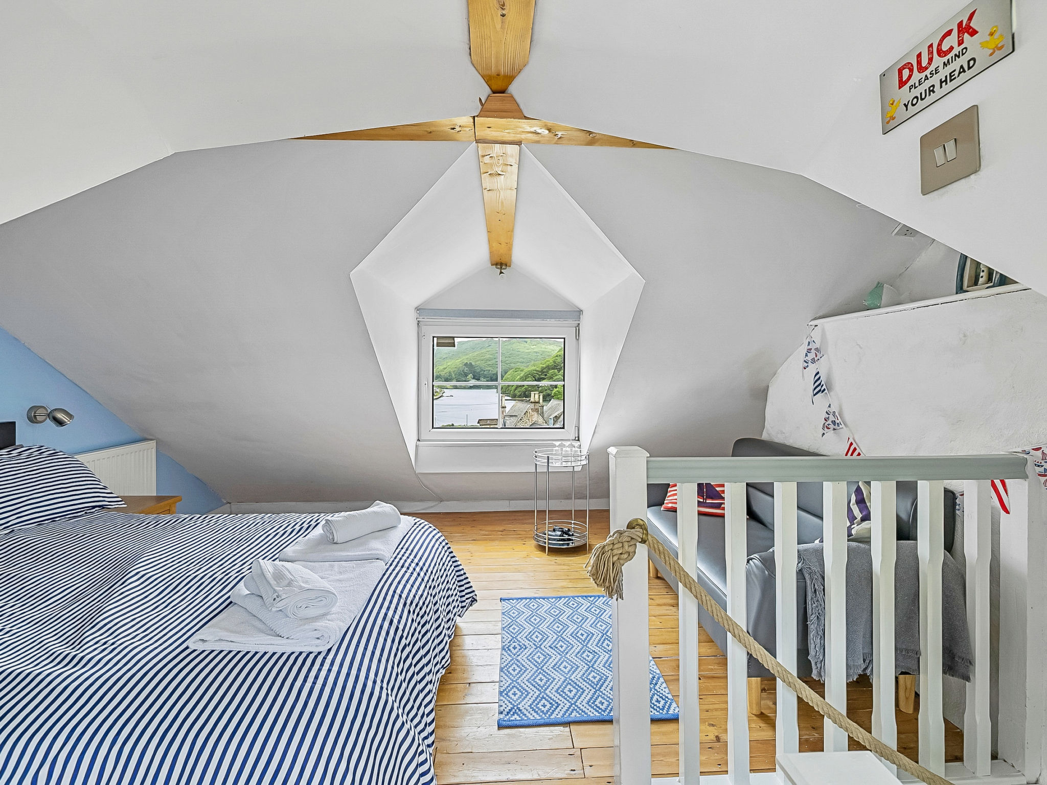 Farleigh Cottage-Binnen