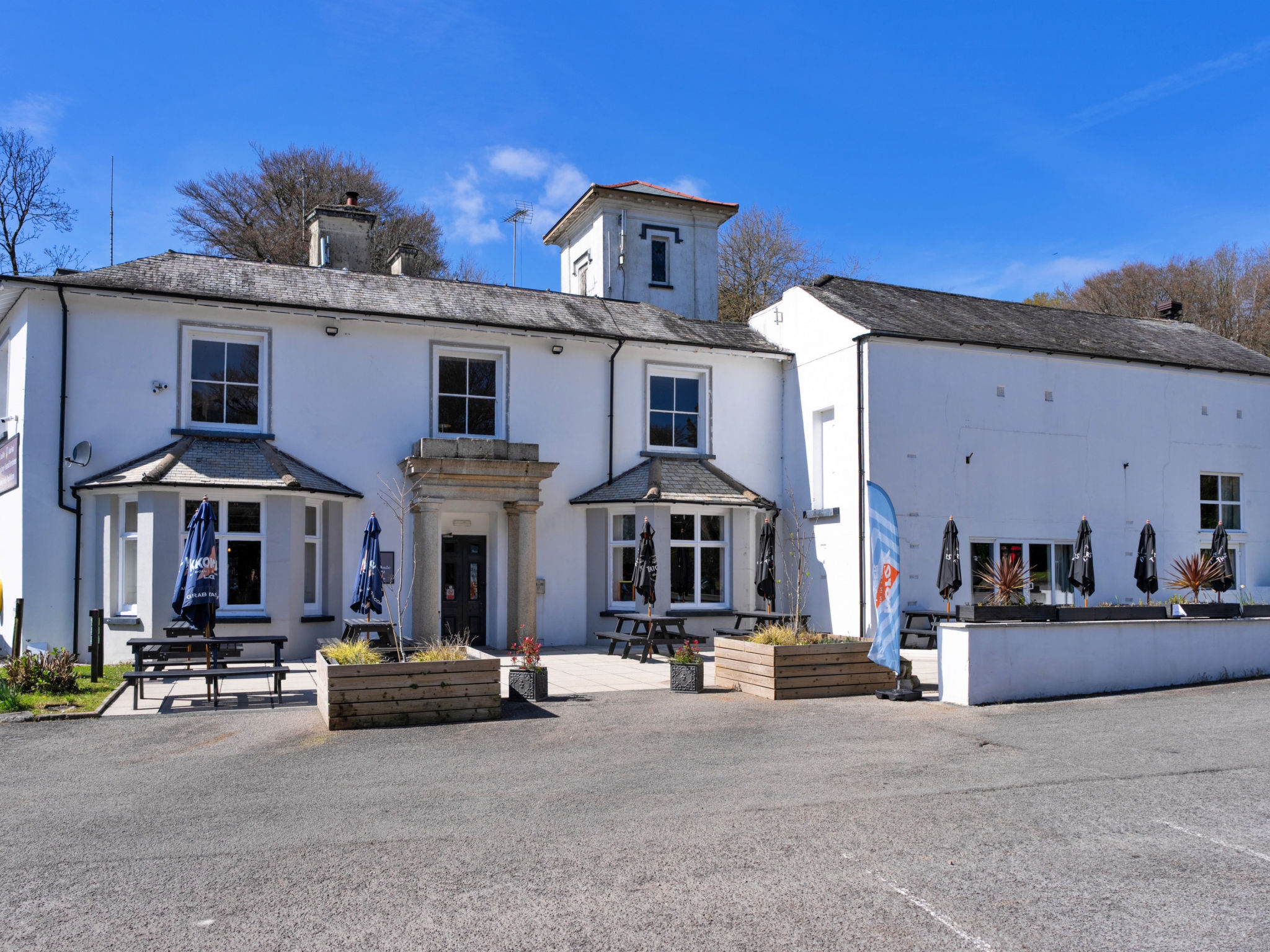 Toblerone Lodge