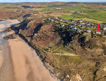 Bishop Rock: Sfeervol vakantiehuis aan het strand van Sennen Cove - thumbnail 1