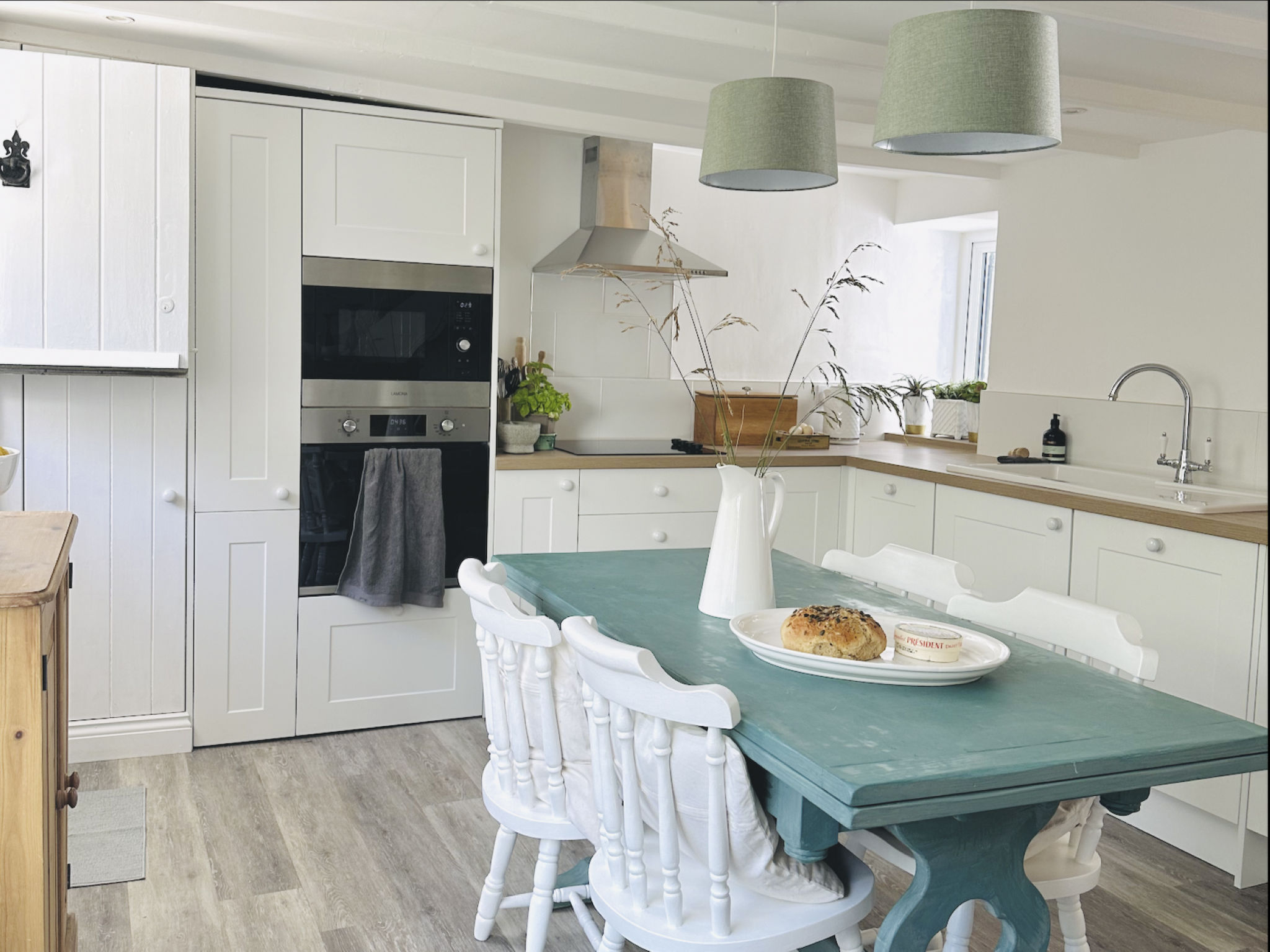 Cobble Cottage-Inside