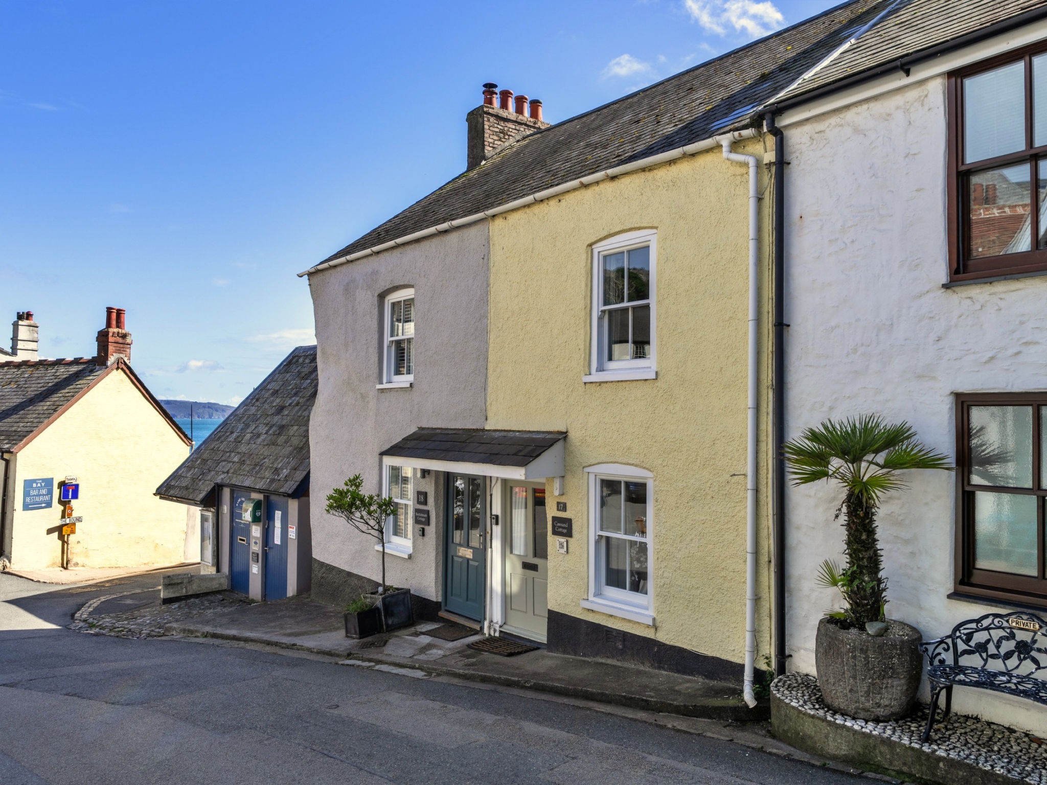 Cawsand Cottage-Outside