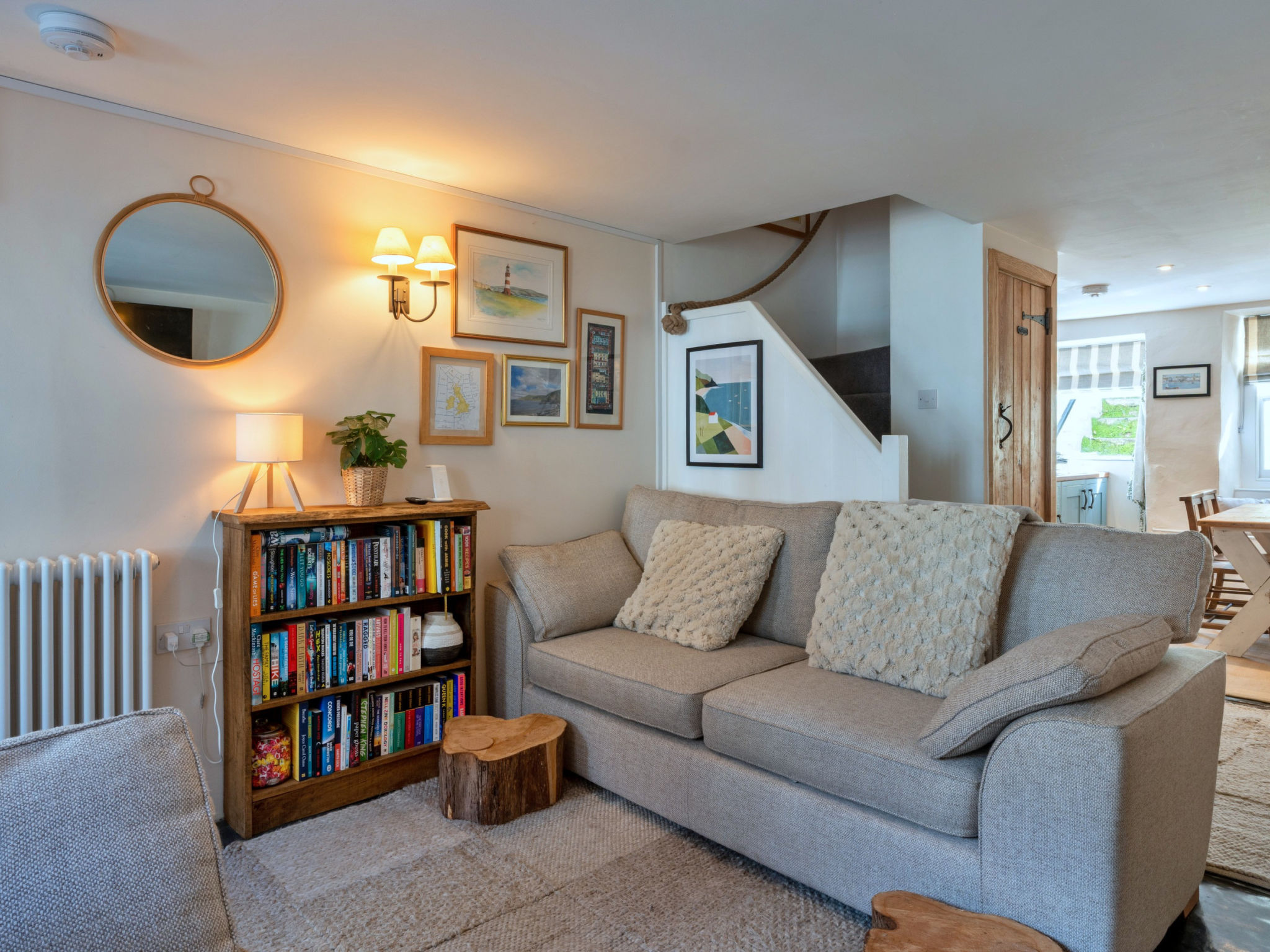 Cawsand Cottage-Inside