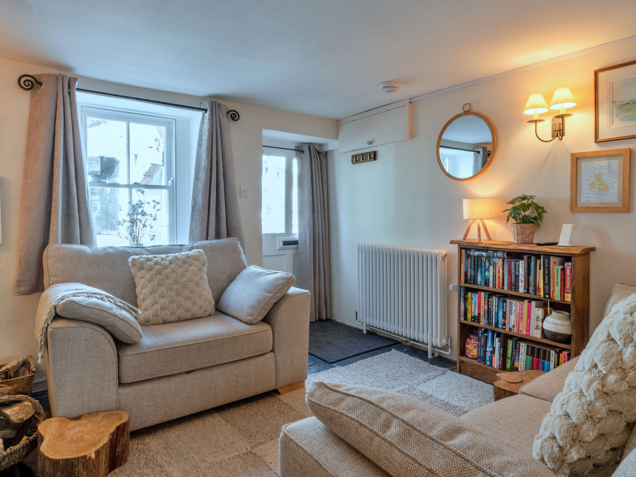 Cawsand Cottage-Inside