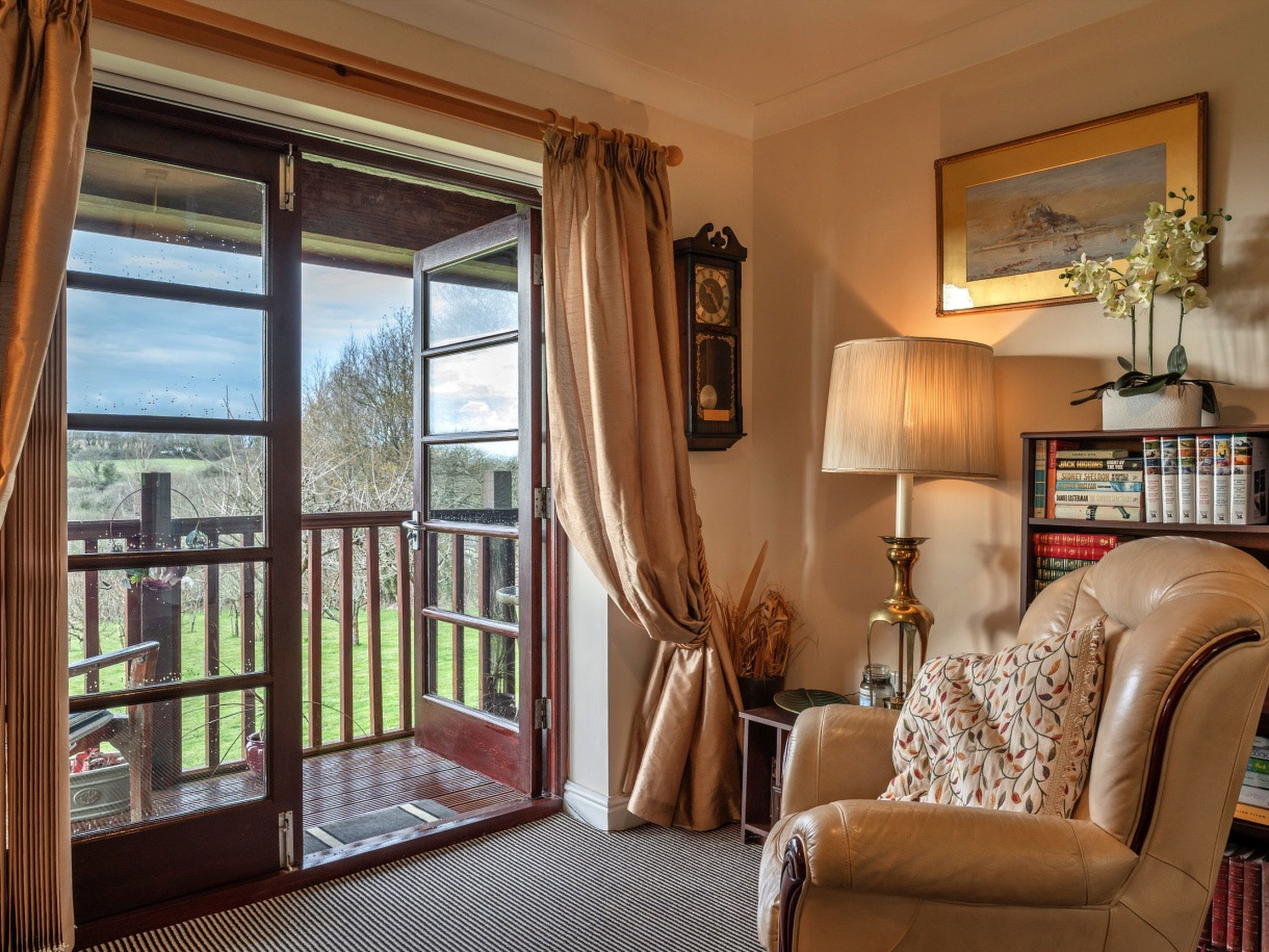 Orchard View-Binnen