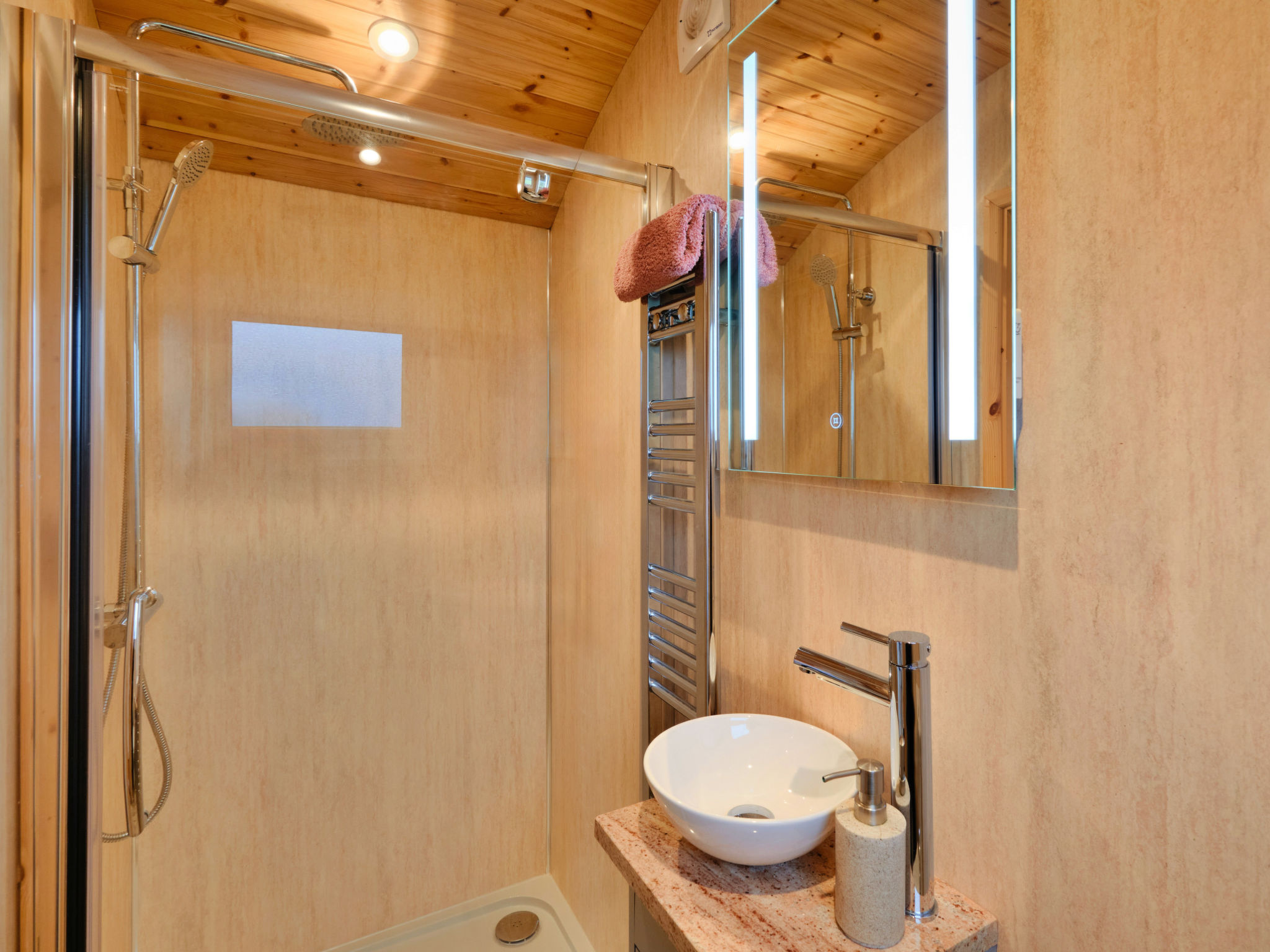 Demelza Shepherd's Hut - Binnen