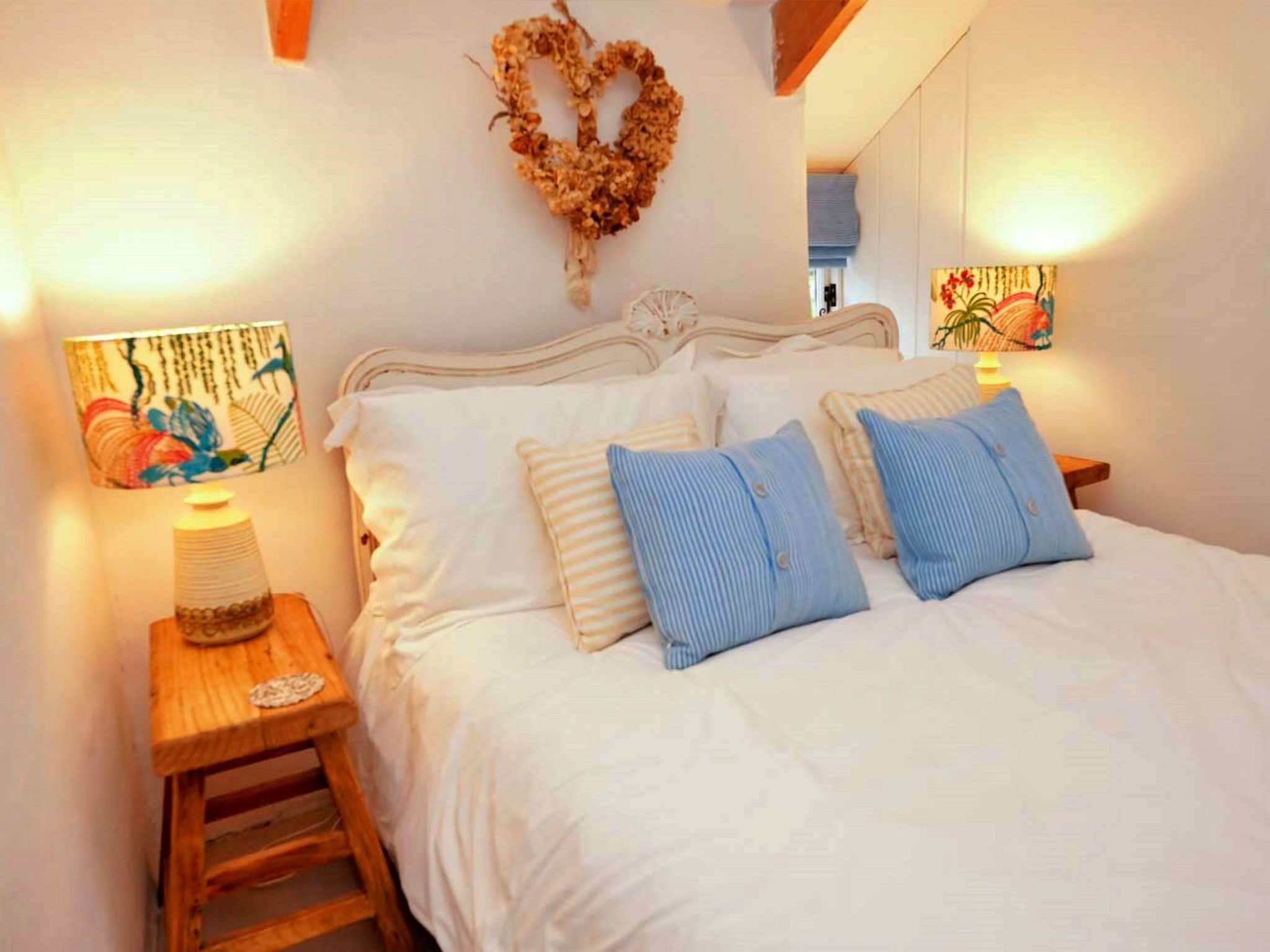 Porthcothan Mill Cottage-Inside