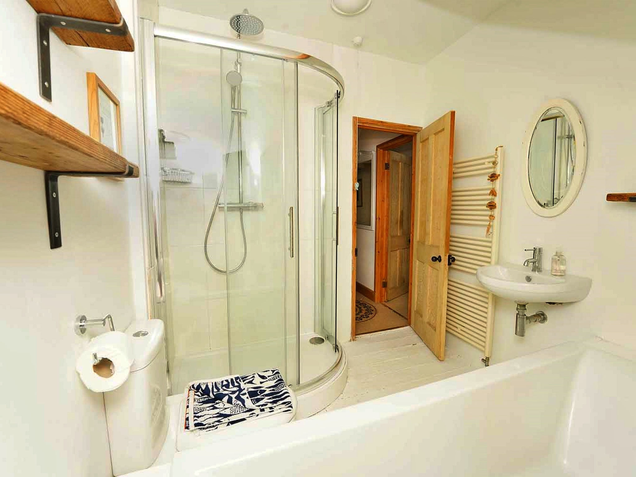 Porthcothan Mill Cottage-Inside
