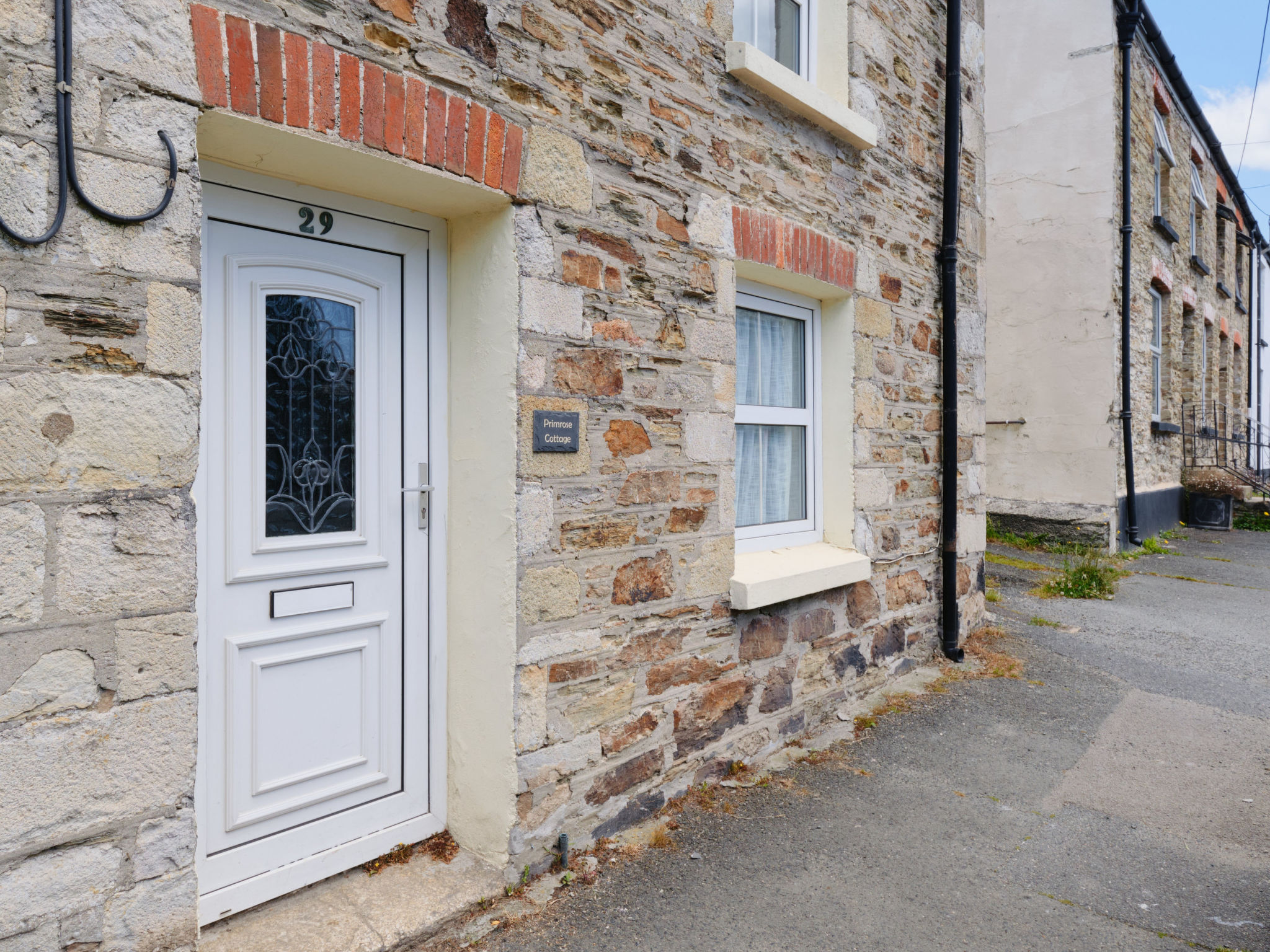 Primrose Cottage-Outside
