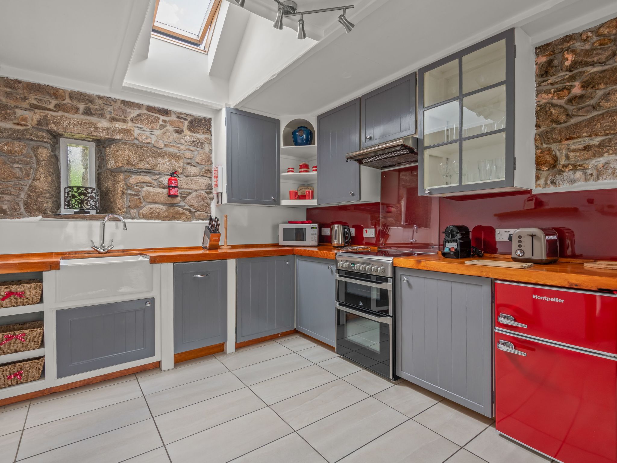 Idyllisches Landhaus Rosemary-Binnen