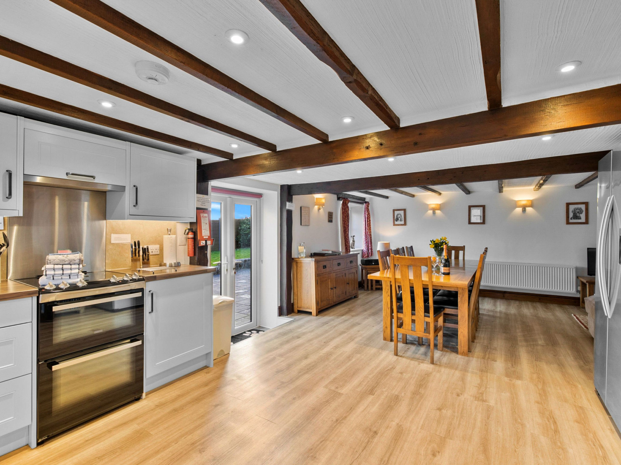 Kitchen / Dining Room