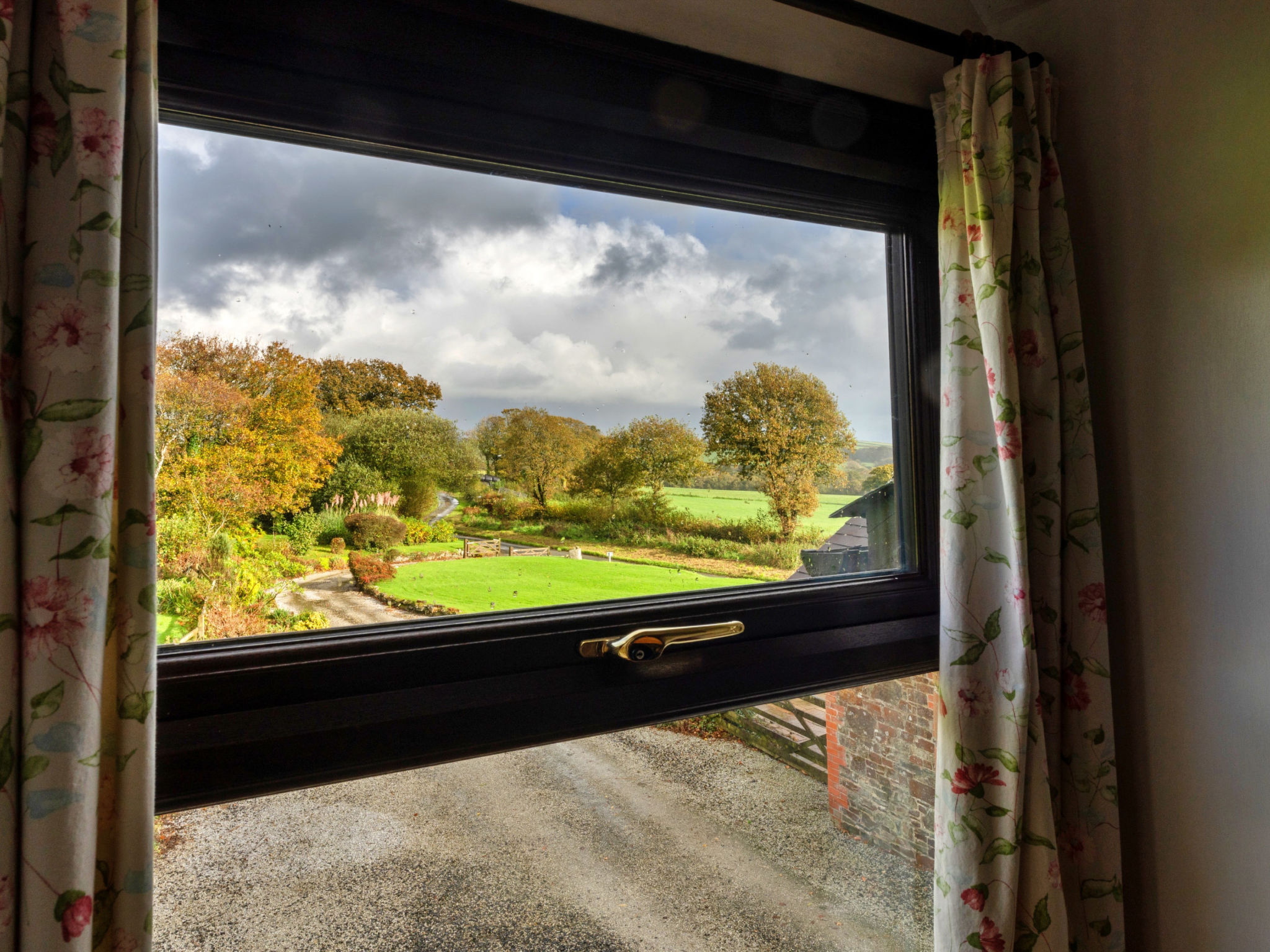 Old Nog Cottage, Stowford - Binnen