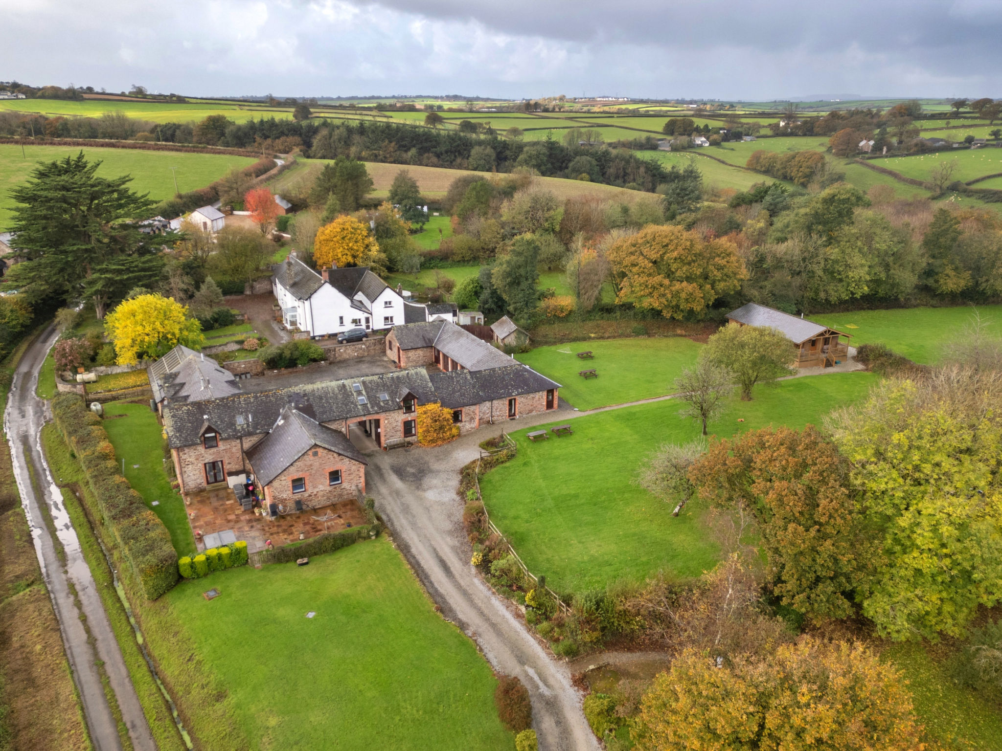 Tarka's Holt Log Cabin, Stowford