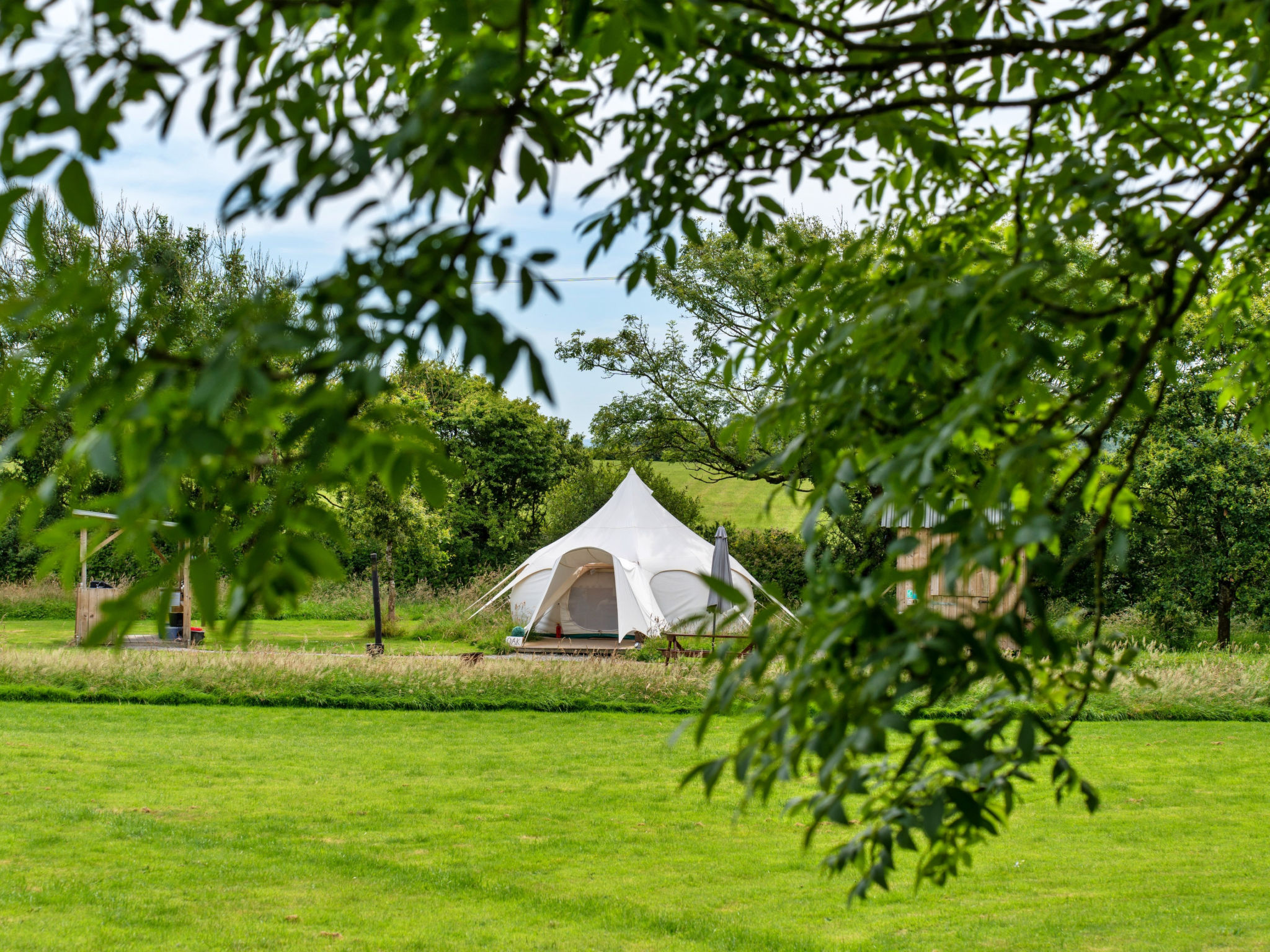 Oak Lotus Belle Tent-Outside