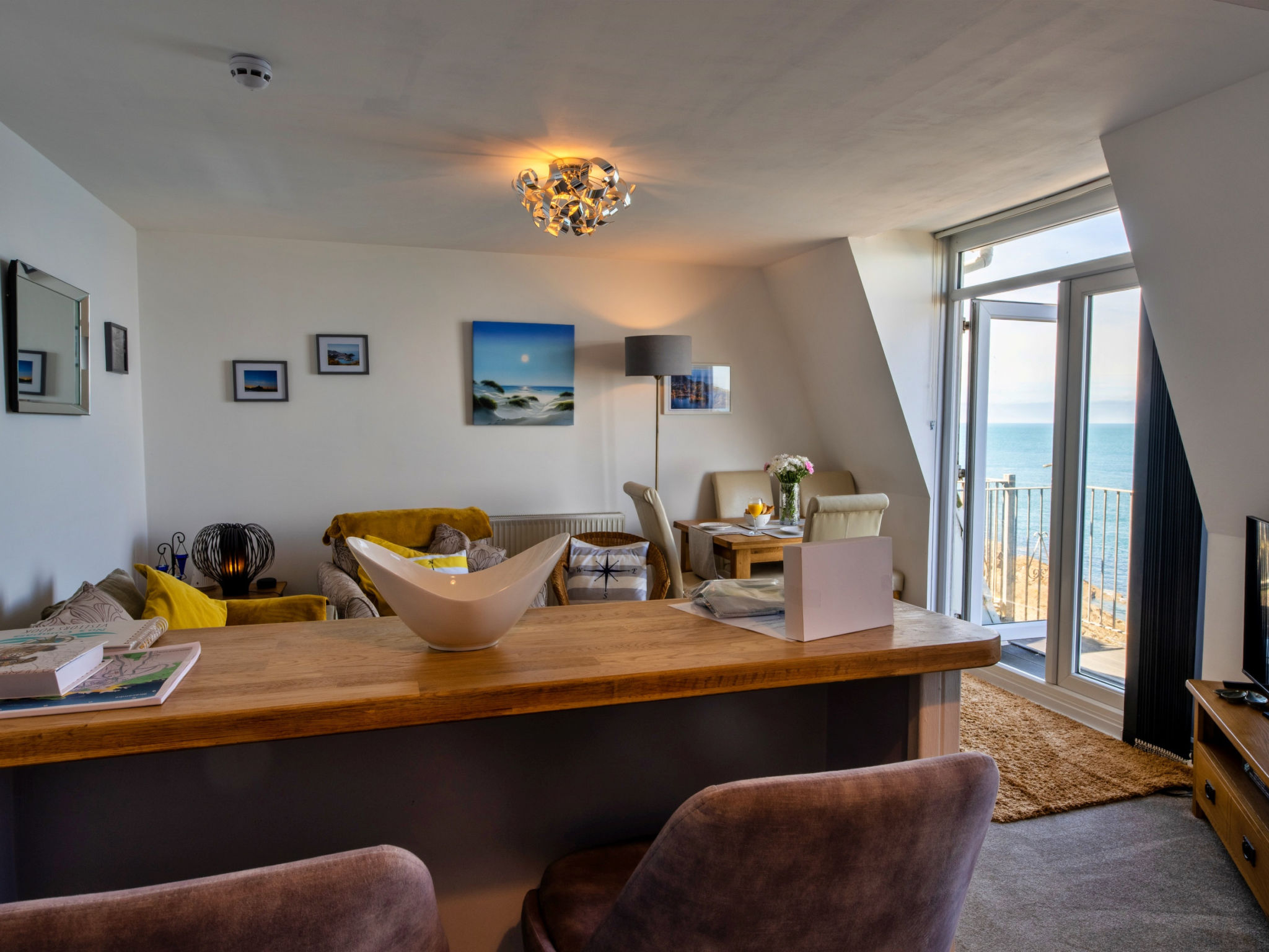 Sea Views Apartment in Ilfracombe - Binnen