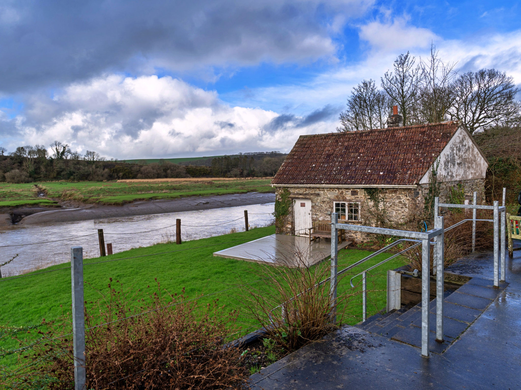 Lower Netherdowns-Buiten