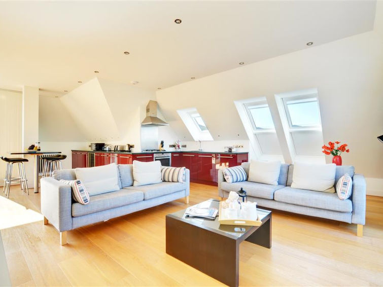 Photo of Penthouse at Pointview