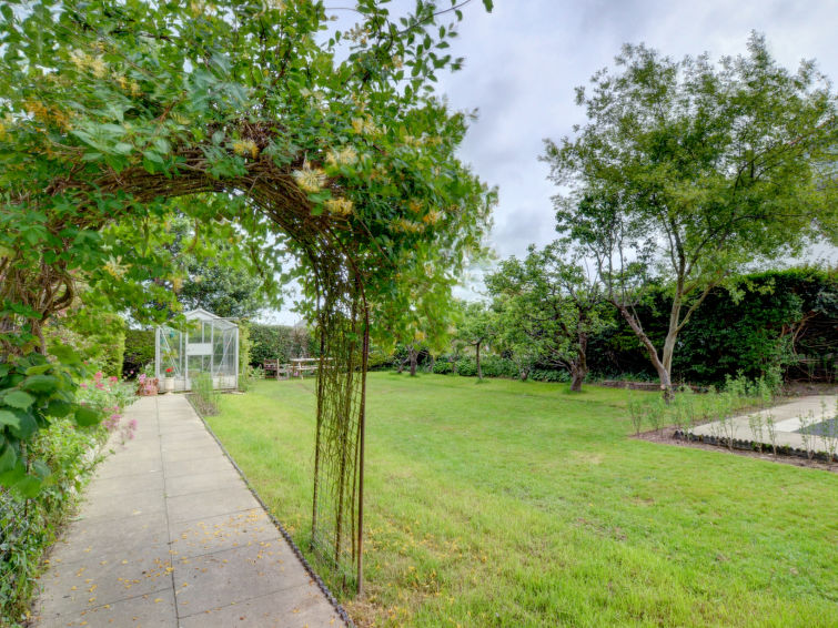 Photo of The Edwardian House