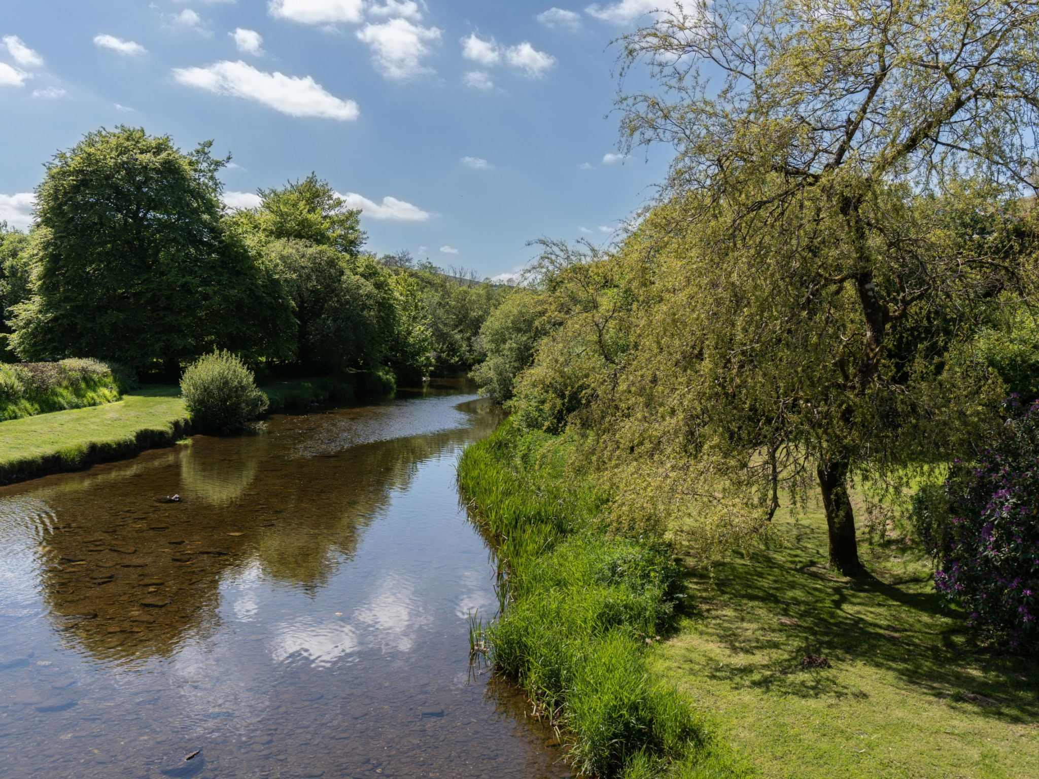 Valley Cottage-Buiten