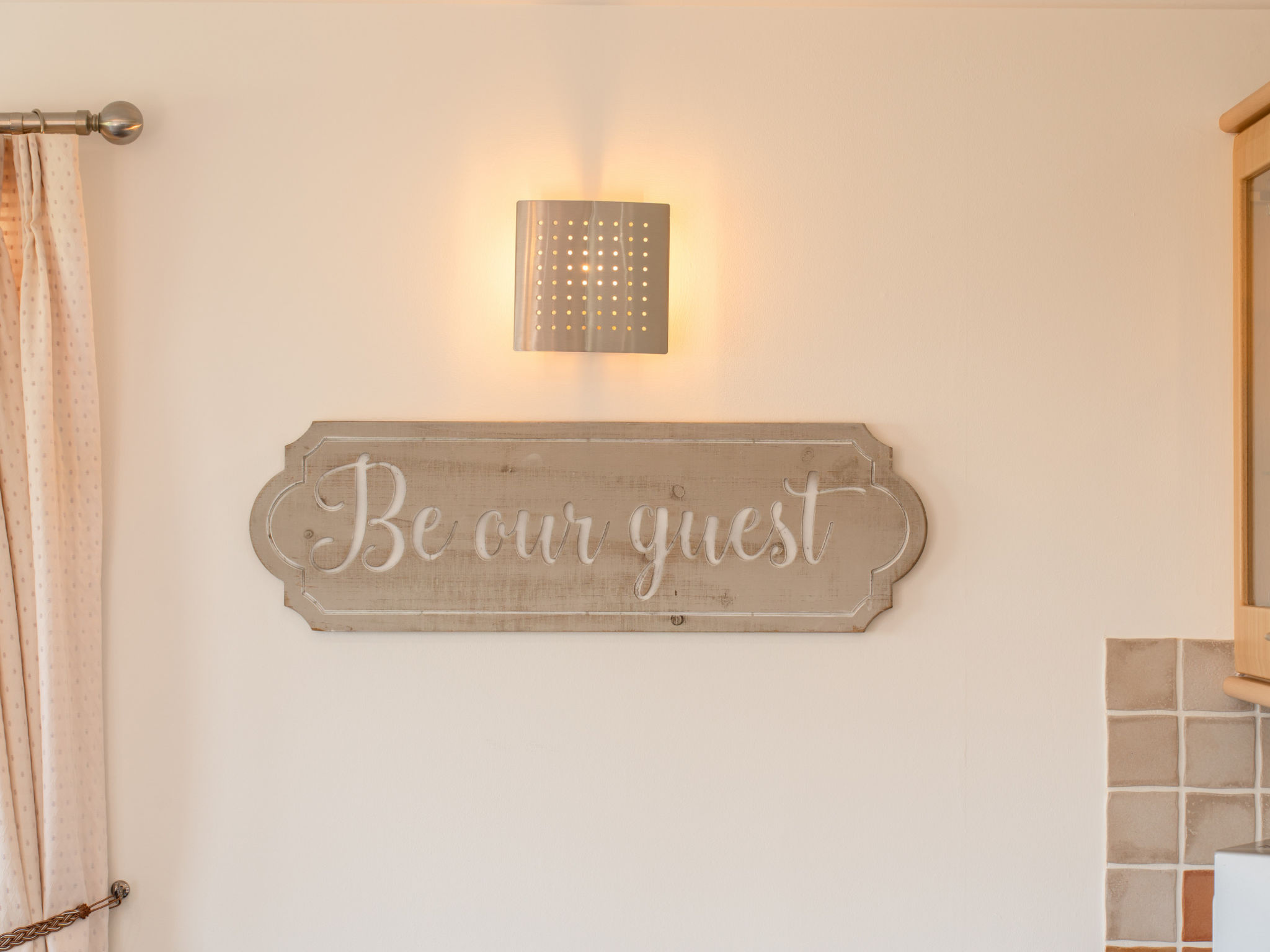 Serendipity Lodge-Buiten