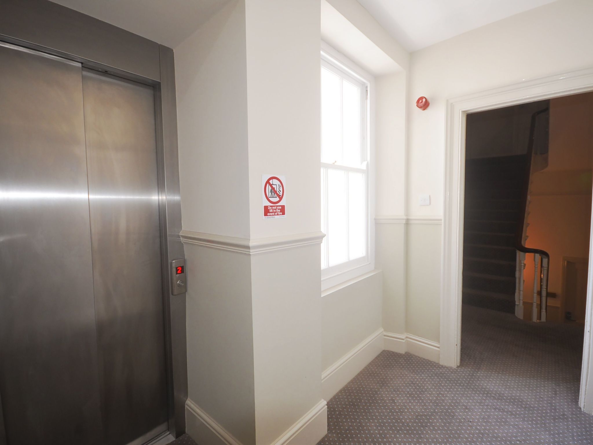 Helle, erst kürzlich vollständig renovierte (2016) Ferienwohnungen in einem den - Image-tags.info