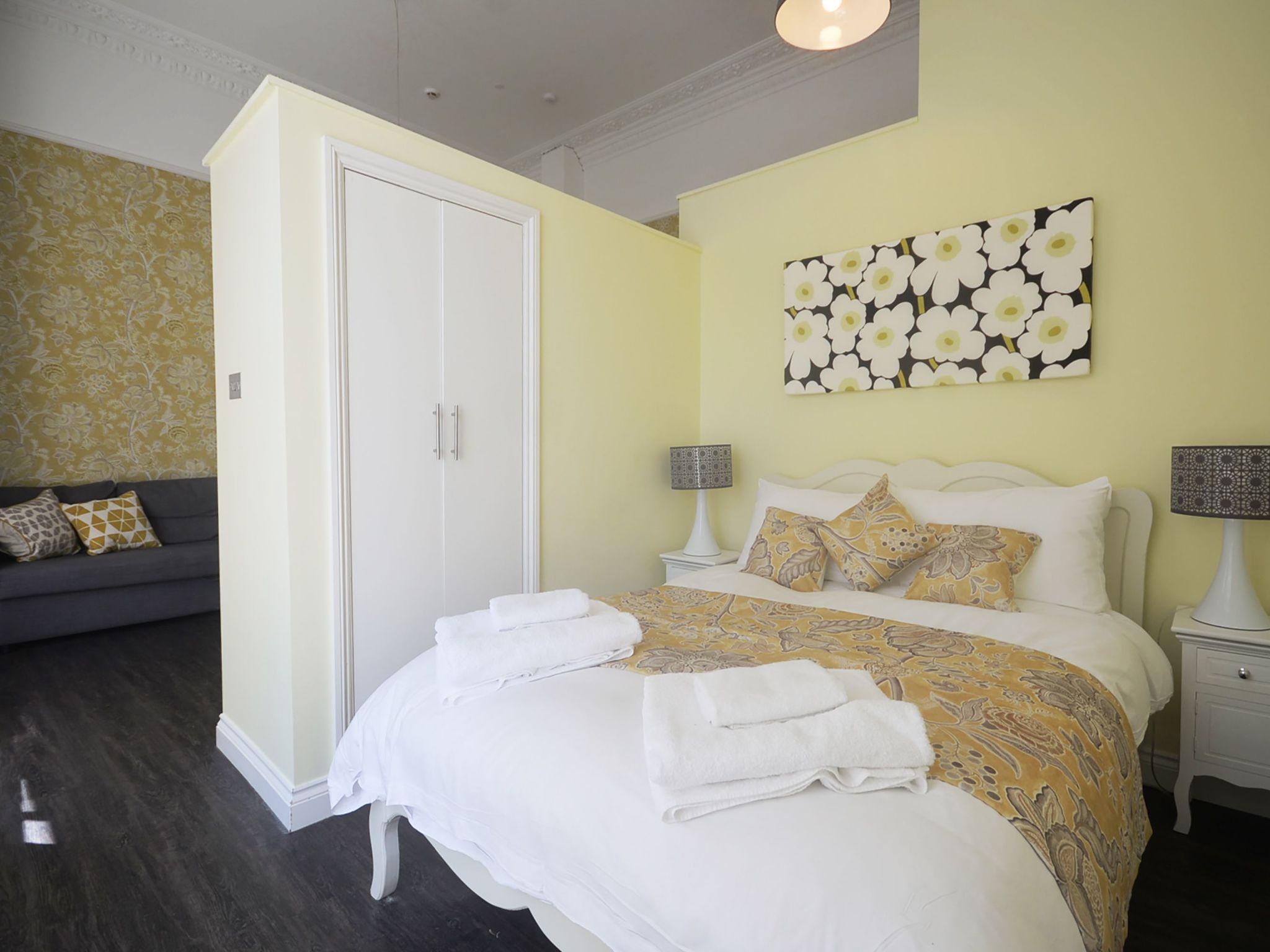 Helle, erst kürzlich vollständig renovierte (2016) Ferienwohnungen in einem den