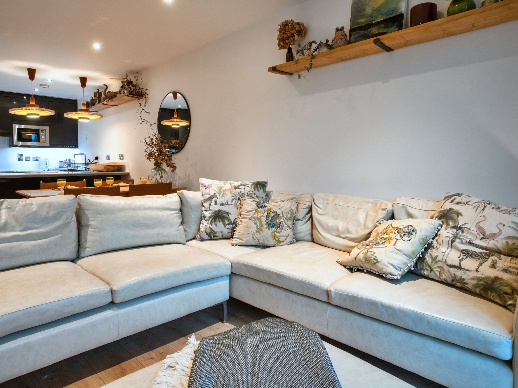 Plymouth City Apartment 15 - Binnen