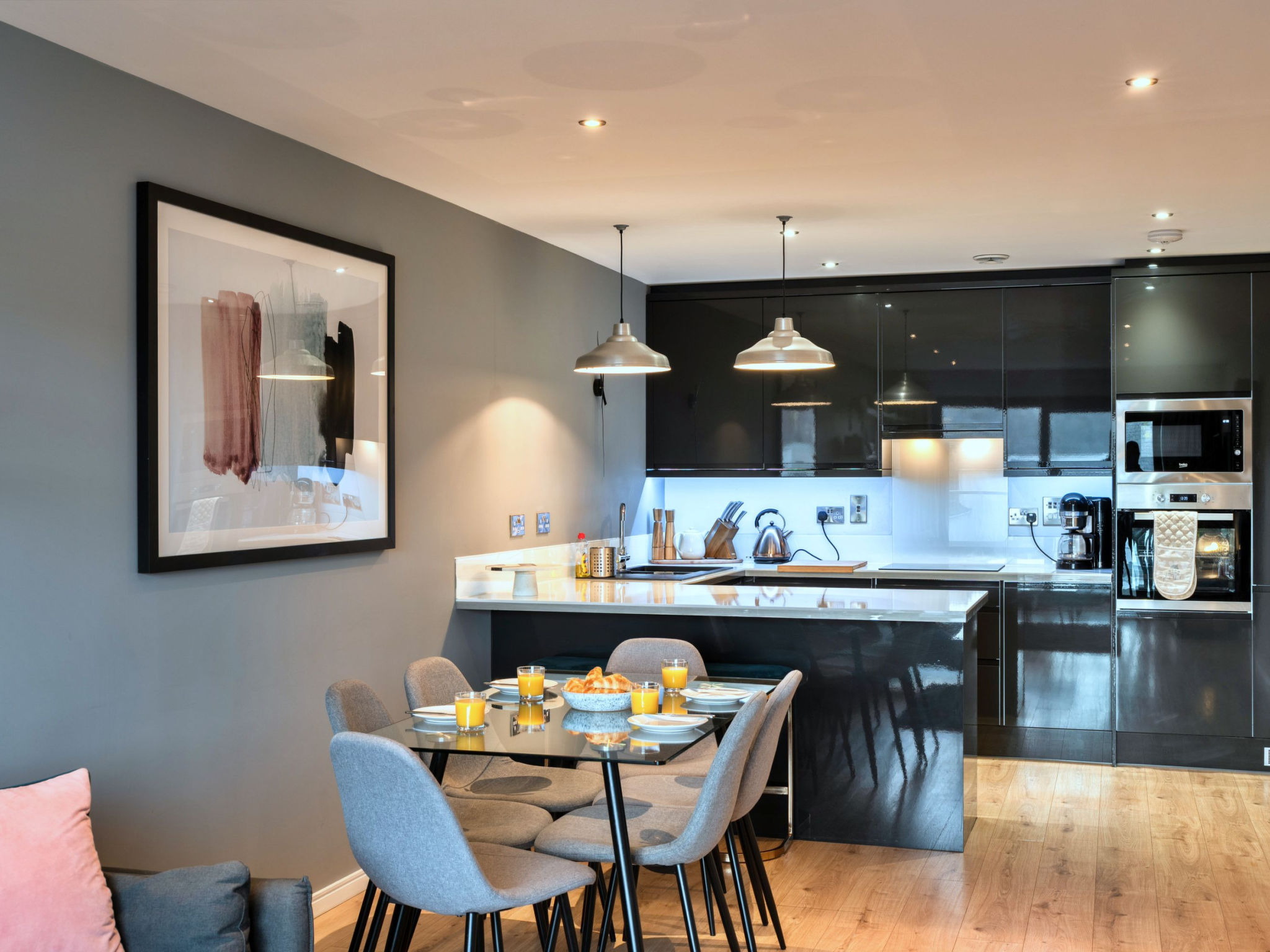Plymouth Residence 53 - Binnen