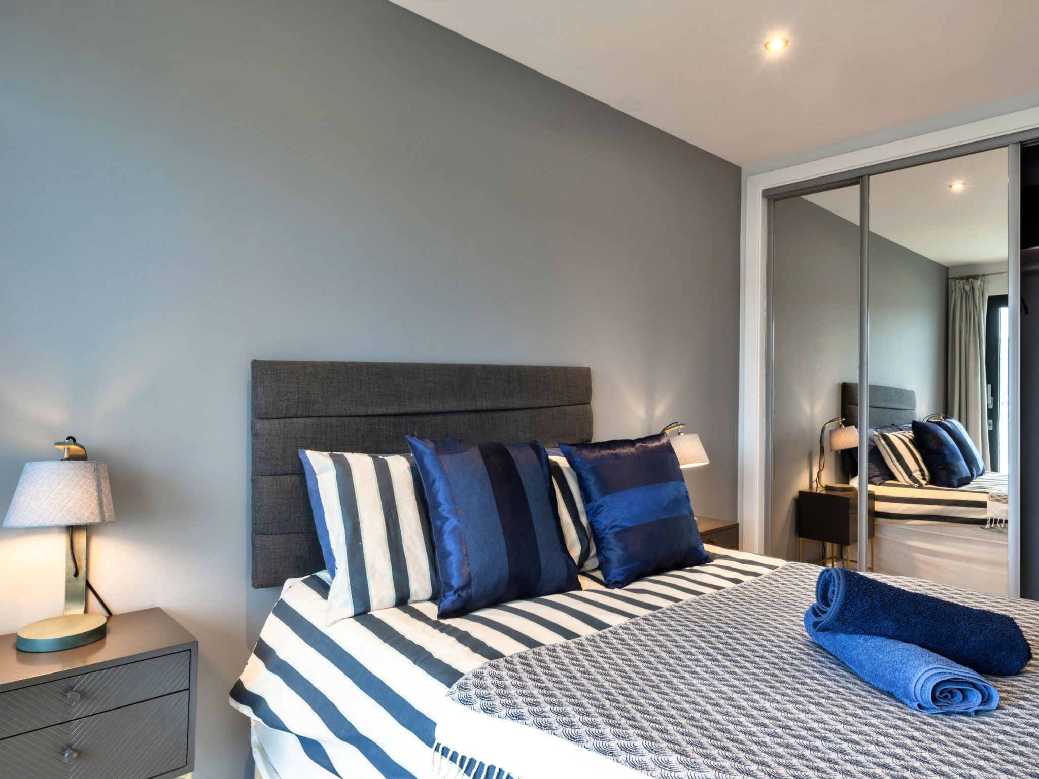 Plymouth Residence 53 - Binnen
