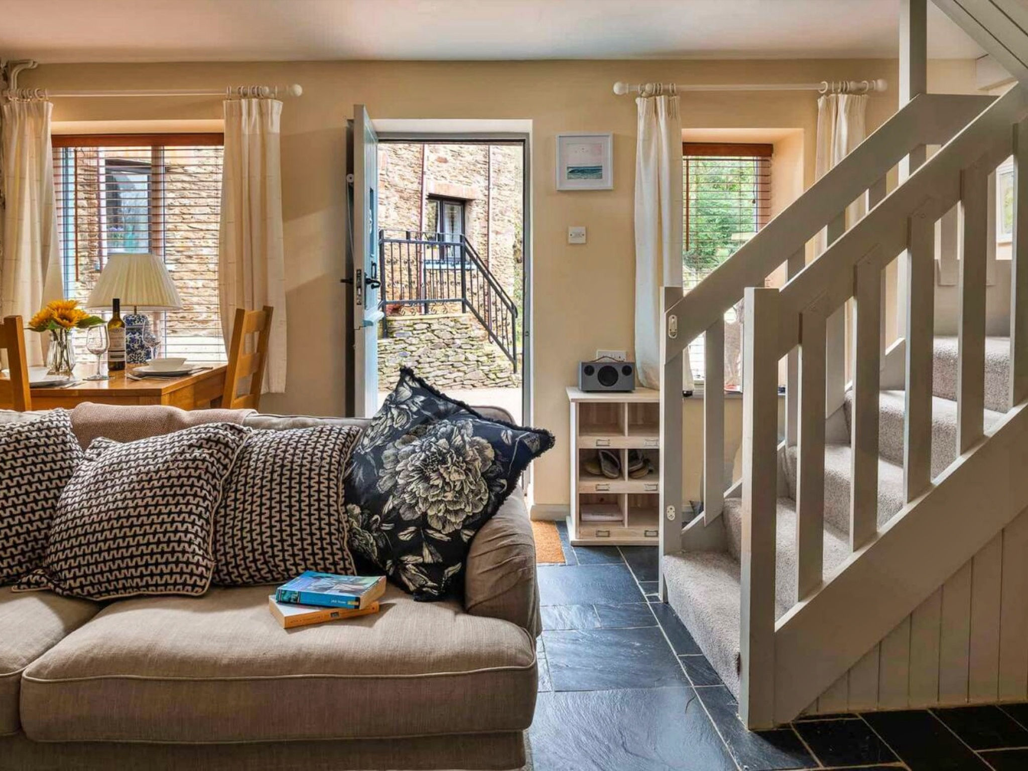 Coulscott Bantam Cottage - Binnen