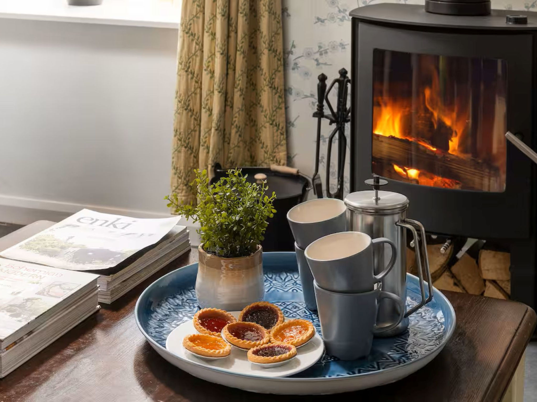 Coulscott Aylesbury Cottage - Binnen