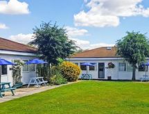 Comfortabele bungalow voor 4 aan de kust van Dawlish Warren, vlakbij zee en golf - thumbnail 2