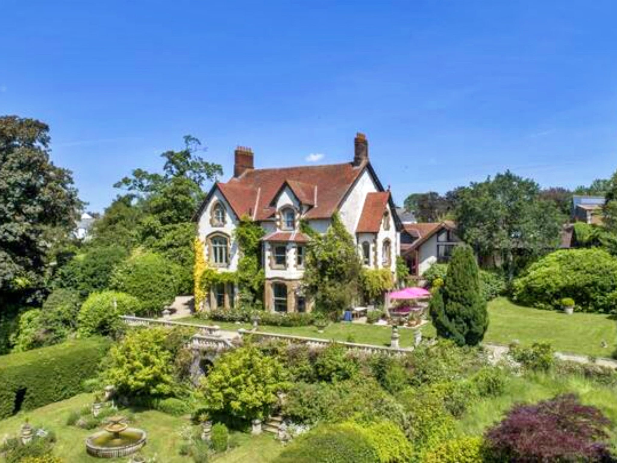 The Lost Manor - Buiten