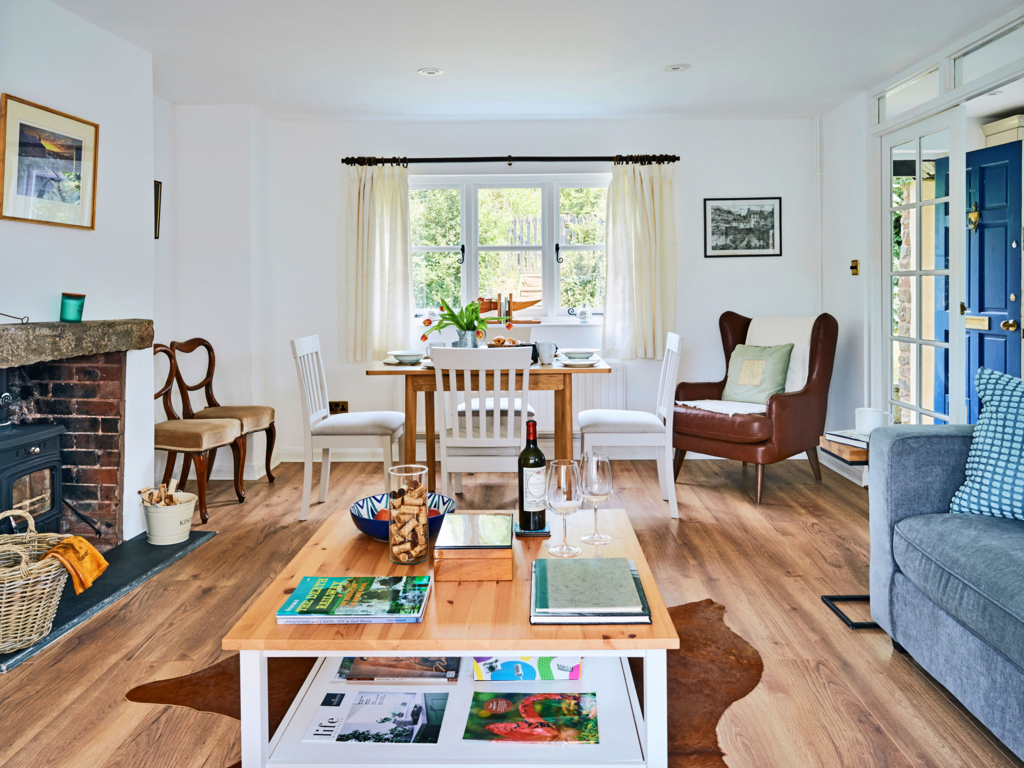 Coachmans Cottage - Binnen