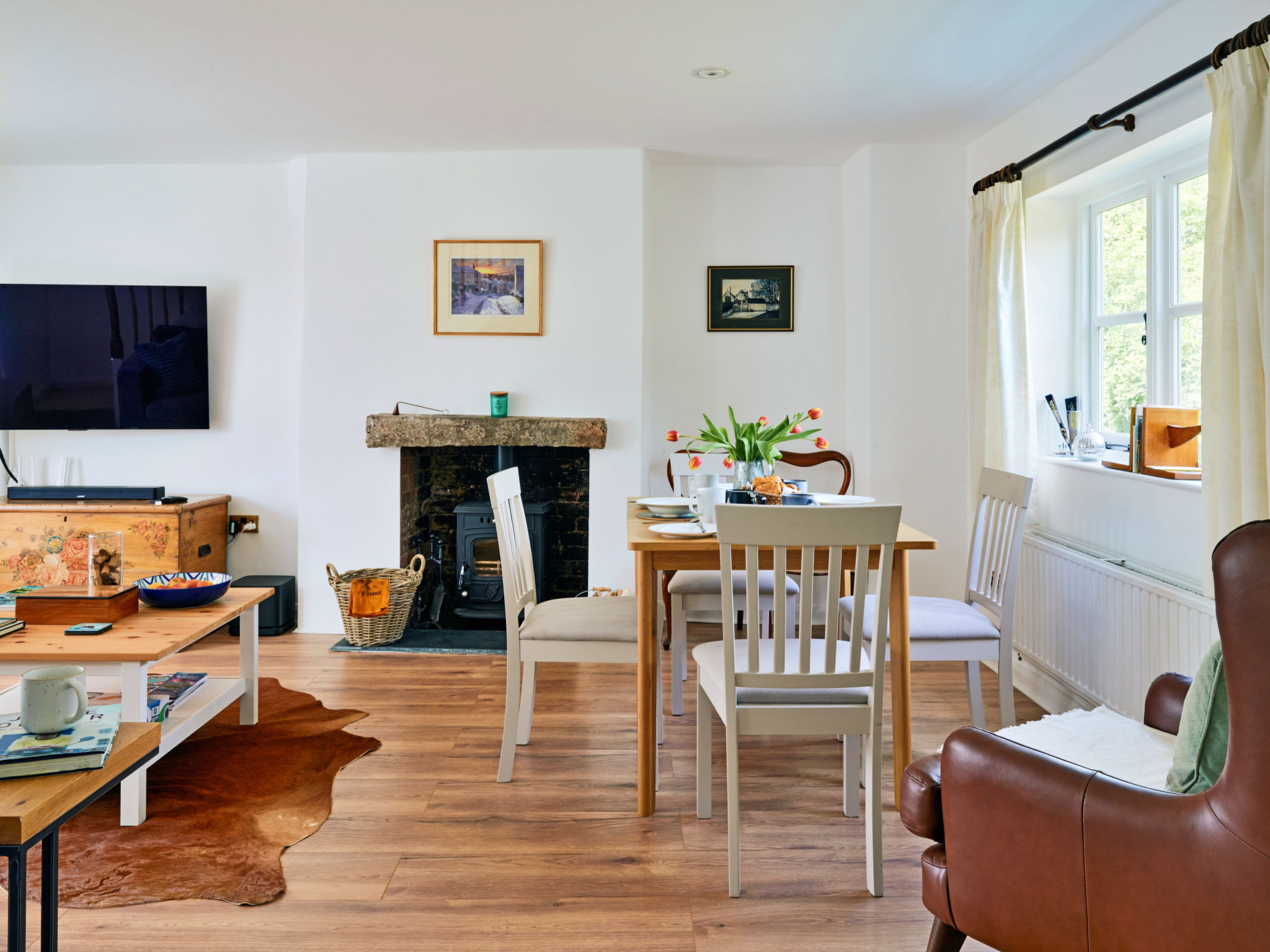 Coachmans Cottage - Binnen