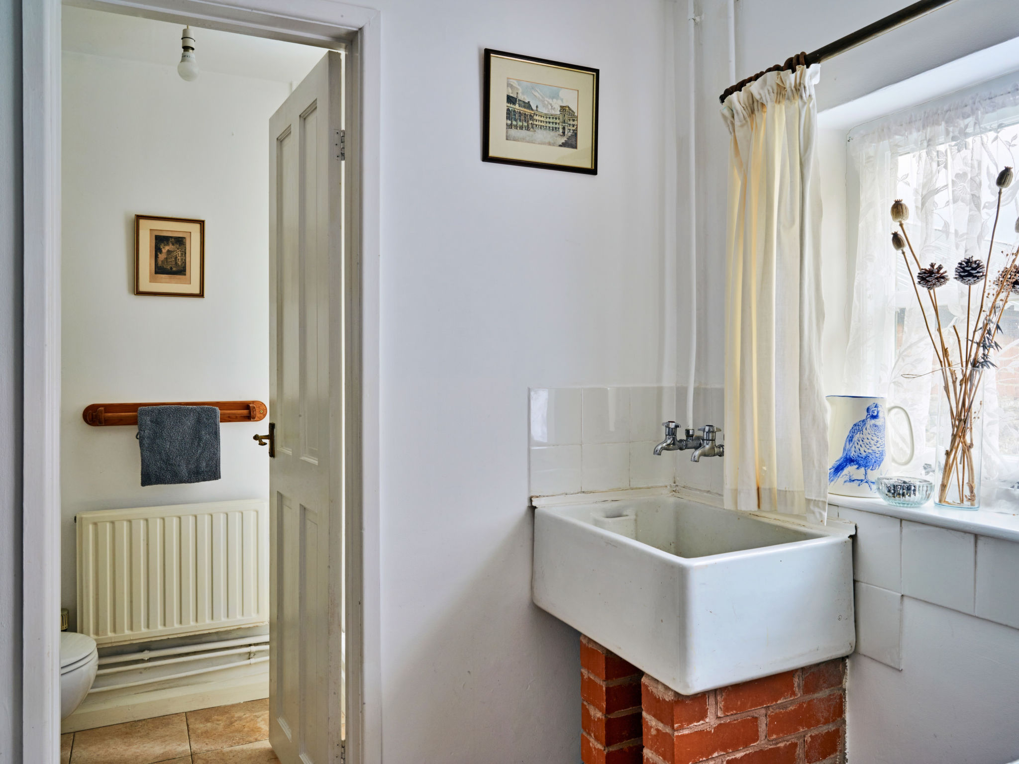 Coachmans Cottage - Binnen