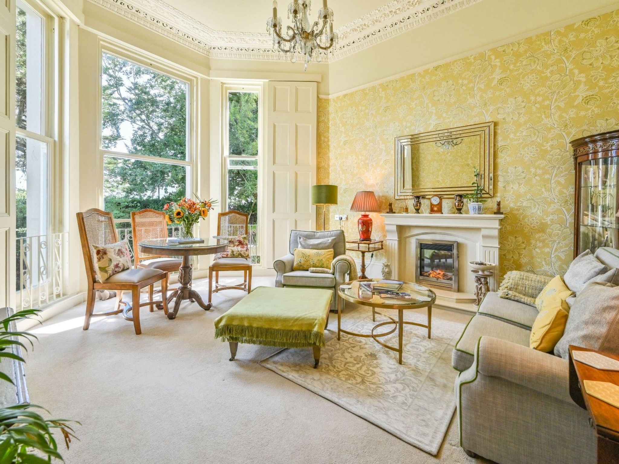 Photo of Luxuriöse Erdgeschosswohnung