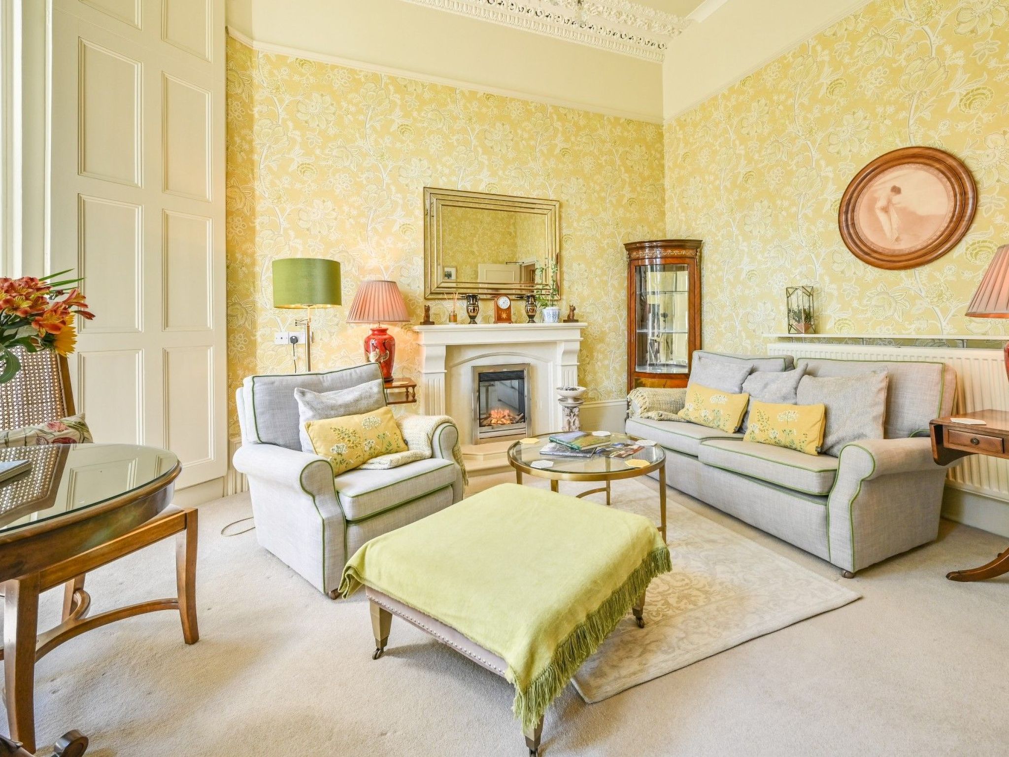 Photo of Luxuriöse Erdgeschosswohnung