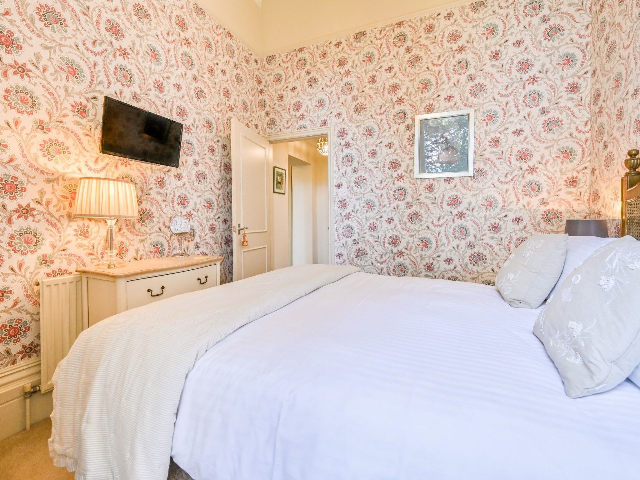 Photo of Luxuriöse Erdgeschosswohnung