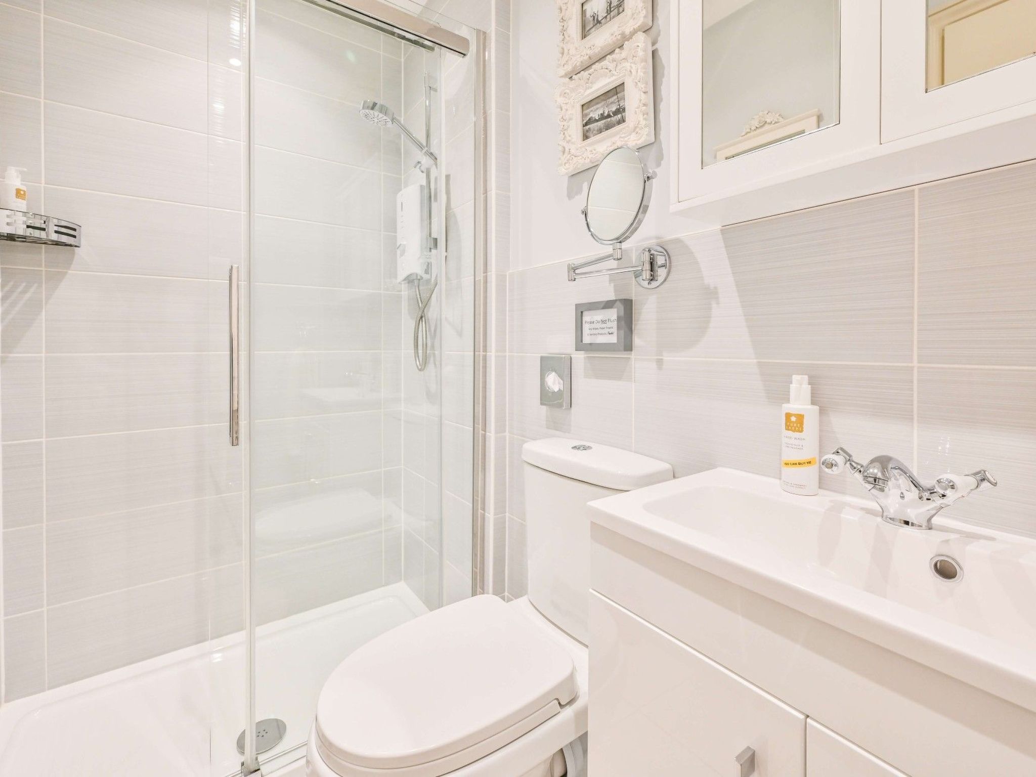 Photo of Appartement in Torquay mit Terrasse und Garten