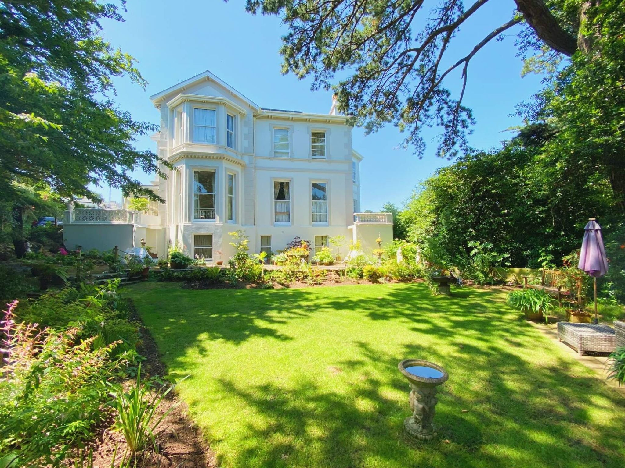 Photo of Appartement in Torquay mit Terrasse und Garten