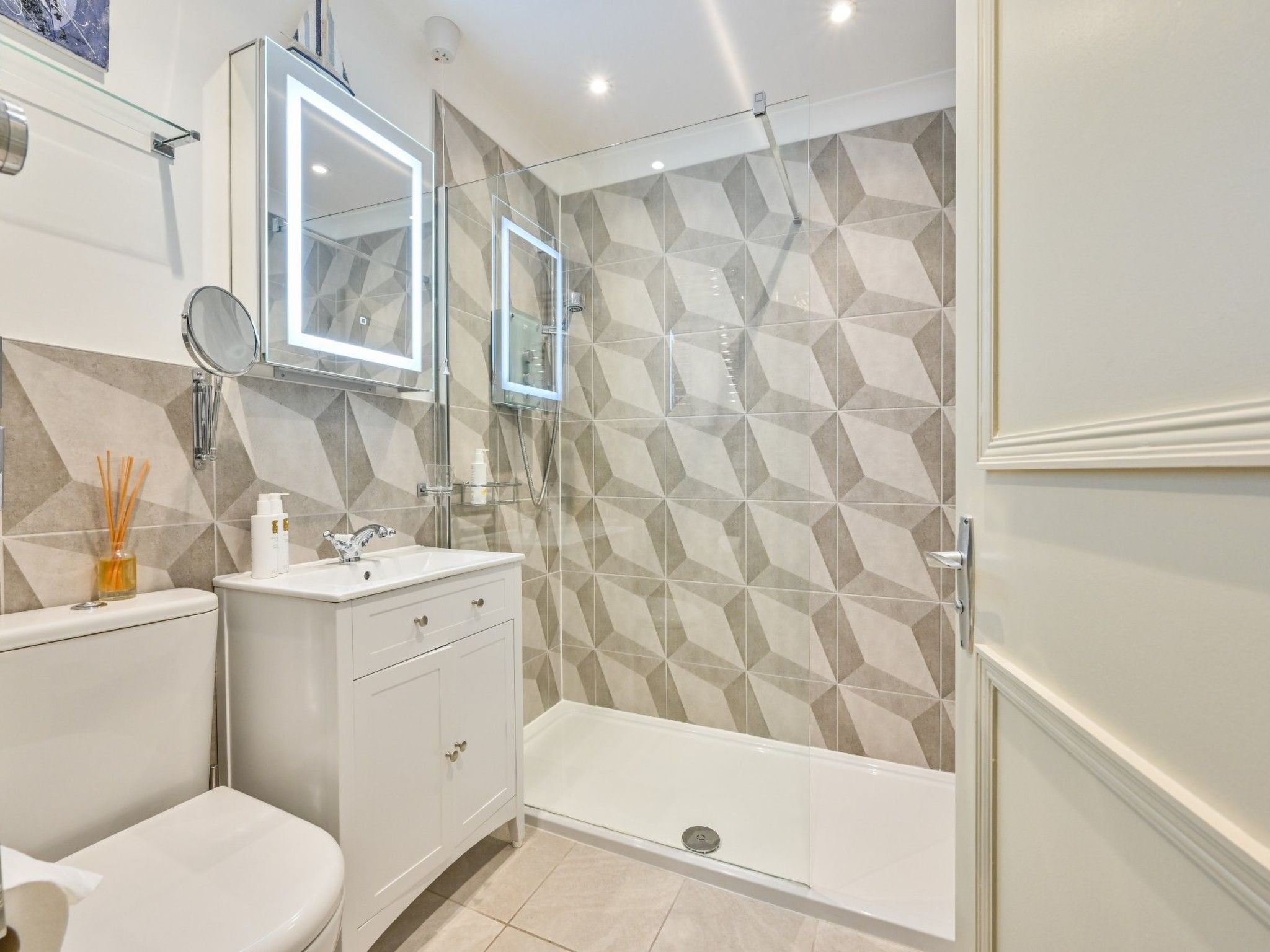 Photo of Große Wohnung in viktorianischer Villa