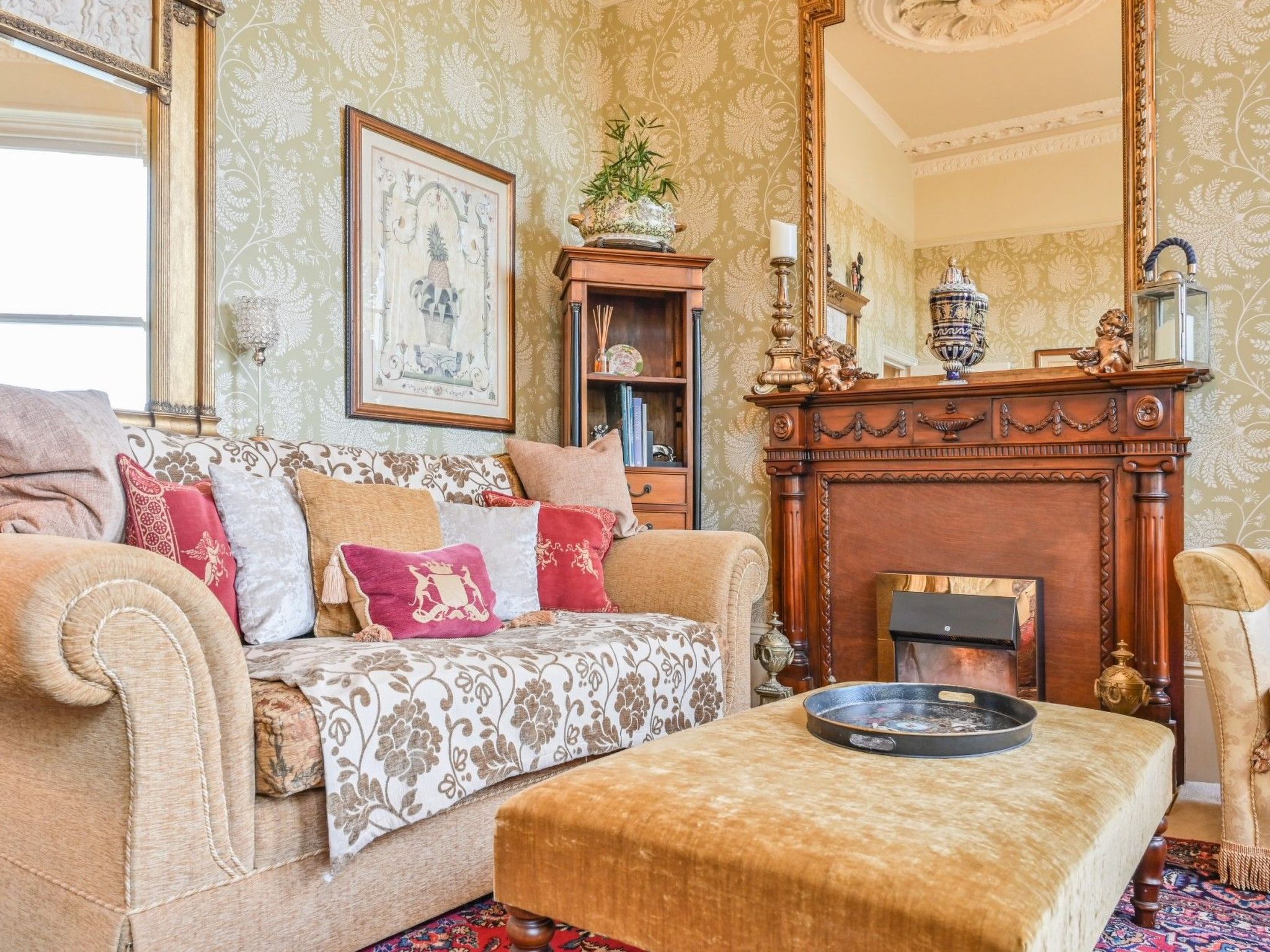 Photo of Große Wohnung in viktorianischer Villa