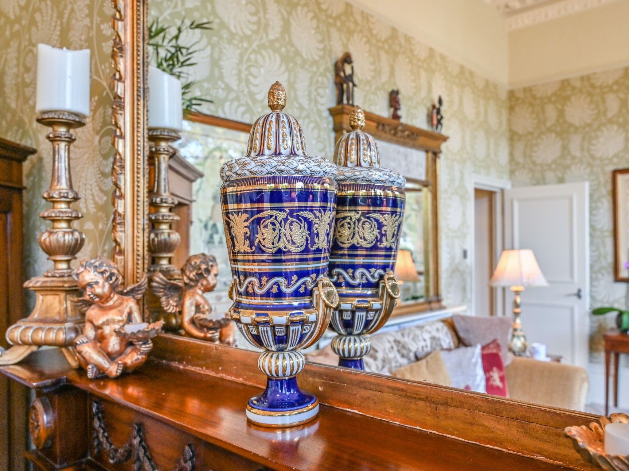 Photo of Große Wohnung in viktorianischer Villa