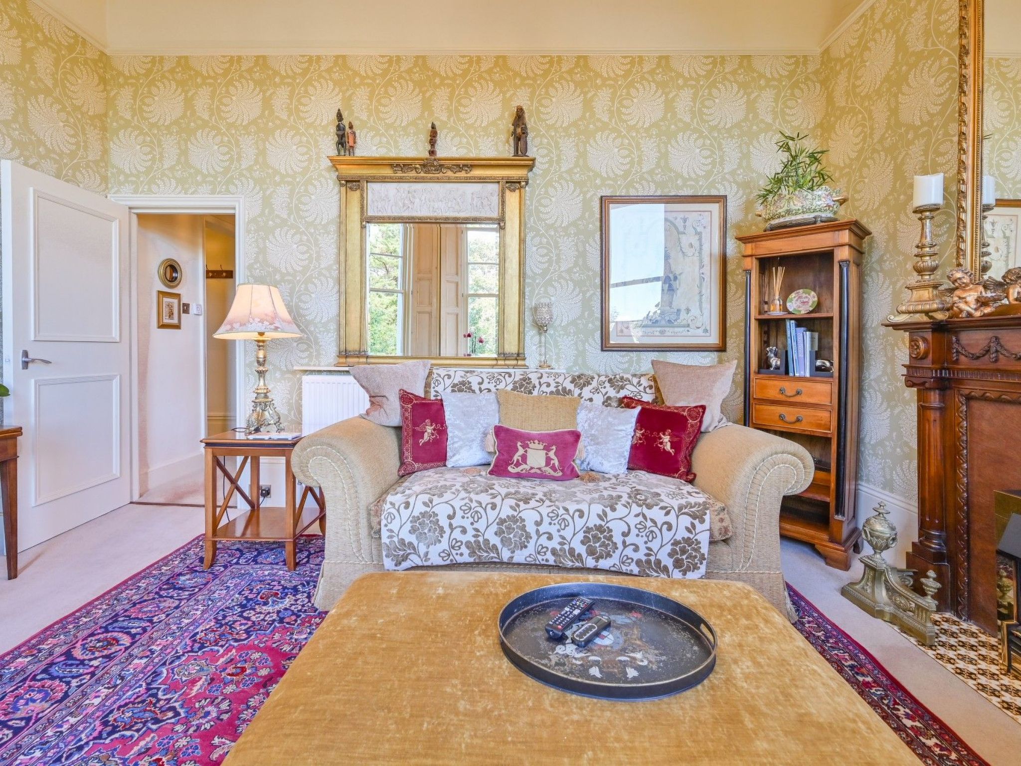 Photo of Große Wohnung in viktorianischer Villa