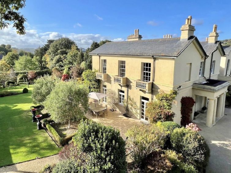 Charmantes Herrenhaus St. Anna In Torquay - Meadfoot Beach
