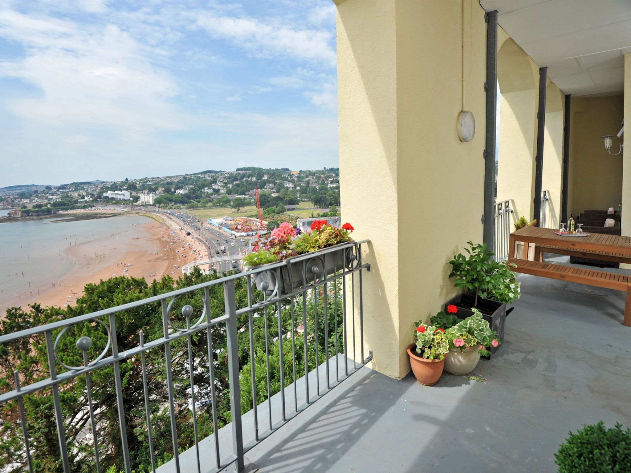 Helles Appartement in Torquay Accommodation in Torquay